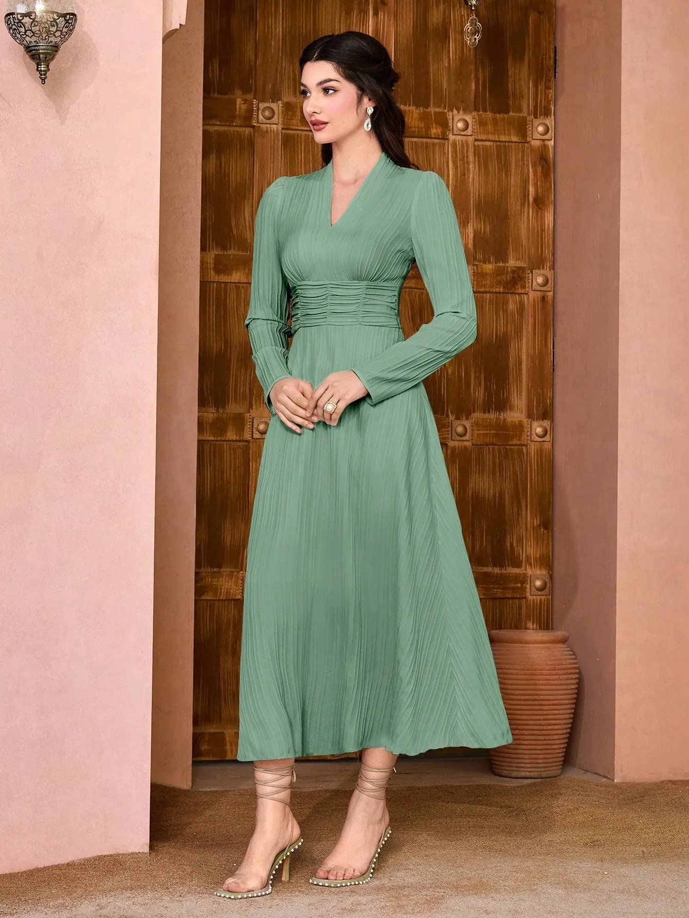 Modely Solid Surplice Neck Ruched Waist Dress