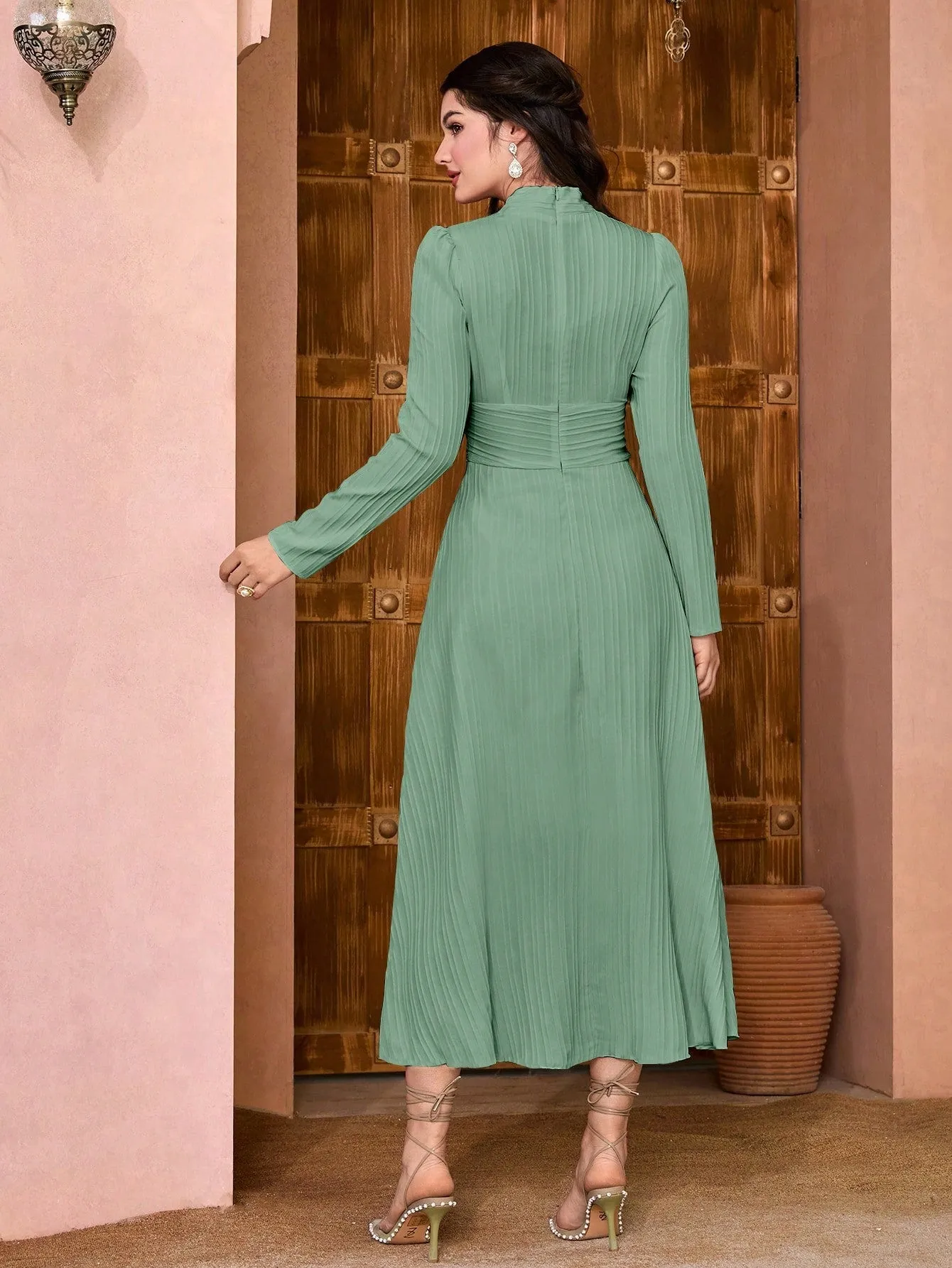 Modely Solid Surplice Neck Ruched Waist Dress
