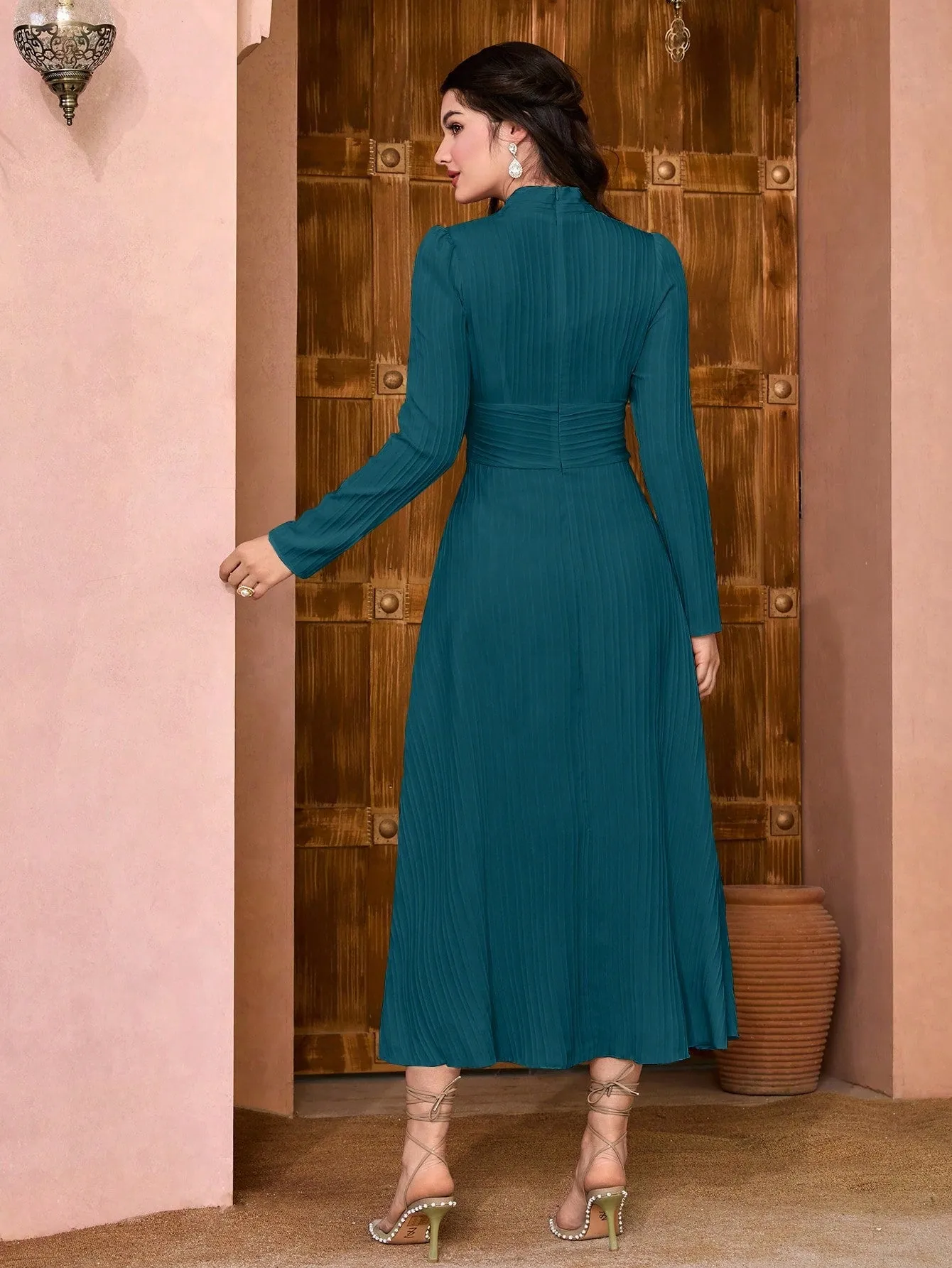 Modely Solid Surplice Neck Ruched Waist Dress